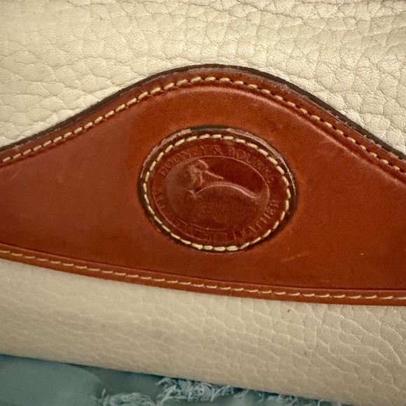 Vintage Dooney & Bourke Essex Wallet - Picture 2 of 6